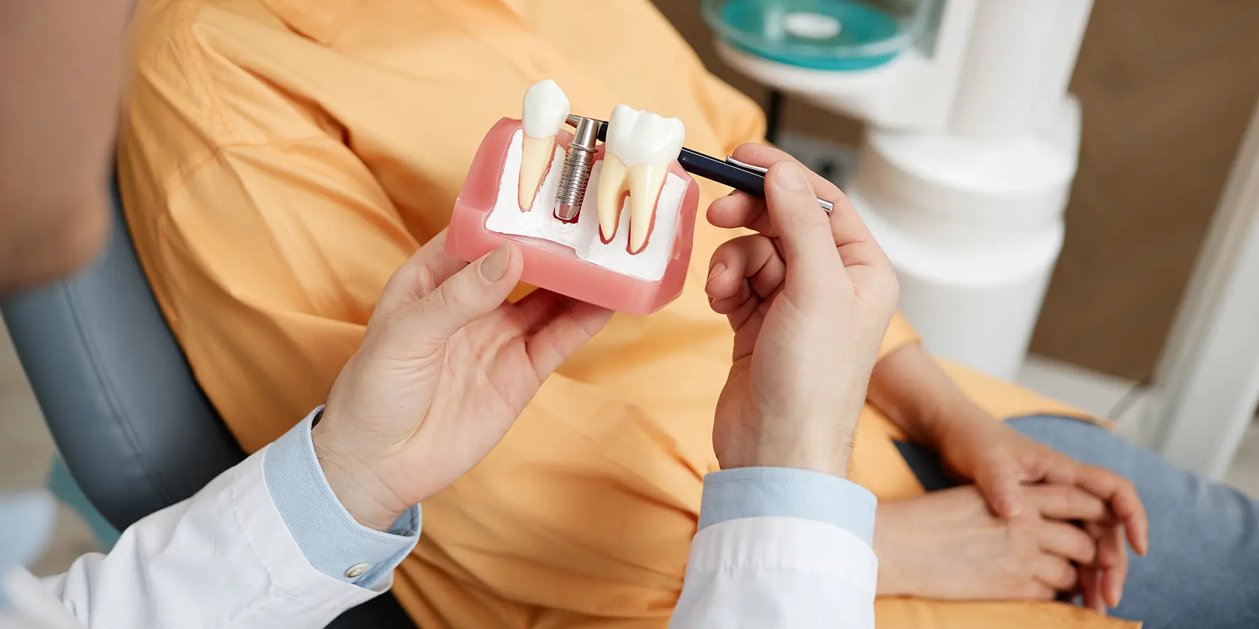 Who Is Best Qualified To Do Dental Implants?