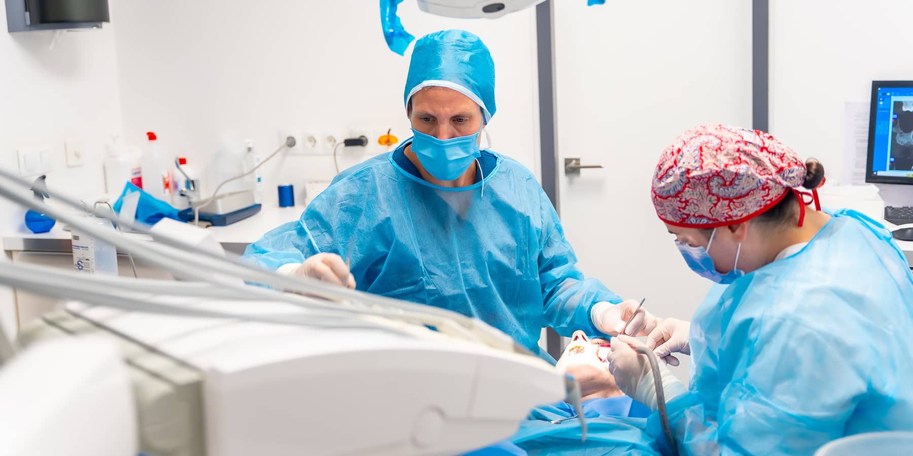Why See an Oral Surgeon for Wisdom Teeth Removal?